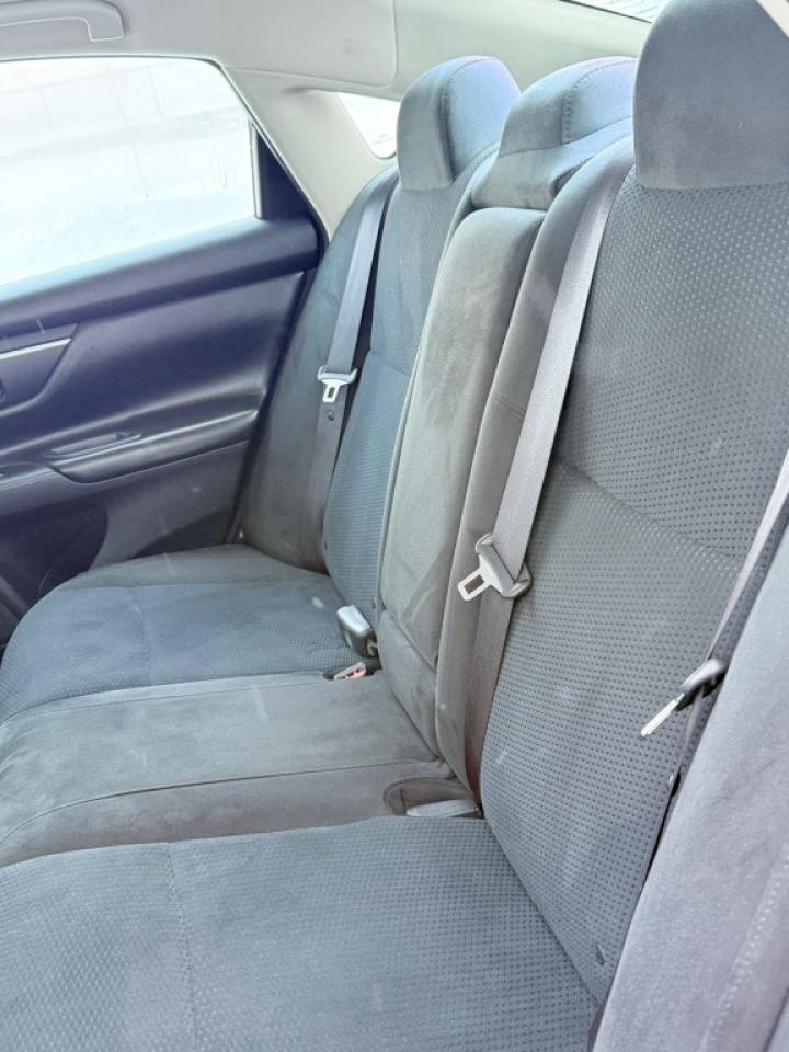 2015 Nissan Altima 4dr Sedan I4 CVT 2.5 Photo