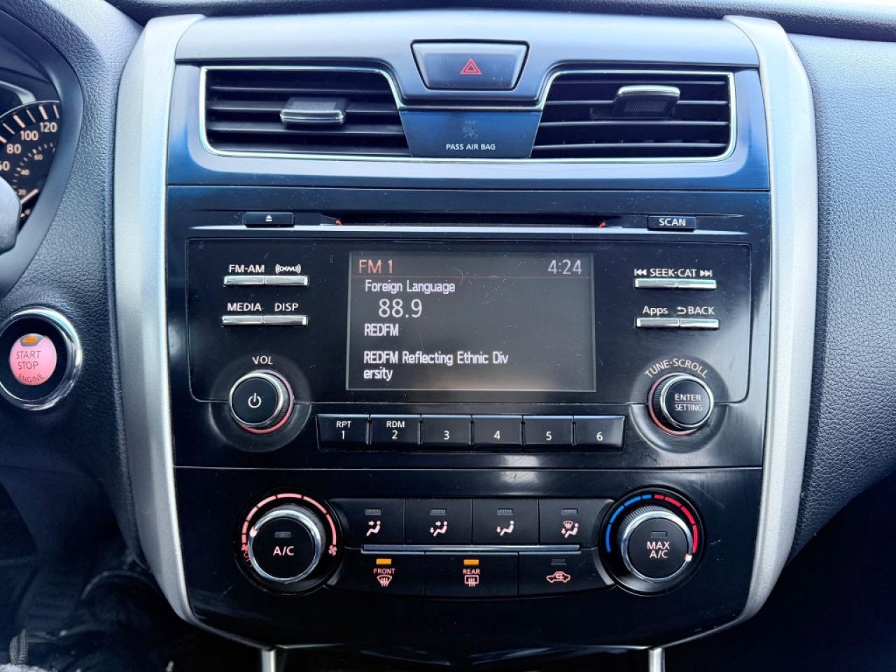 2015 Nissan Altima 4dr Sedan I4 CVT 2.5 Photo