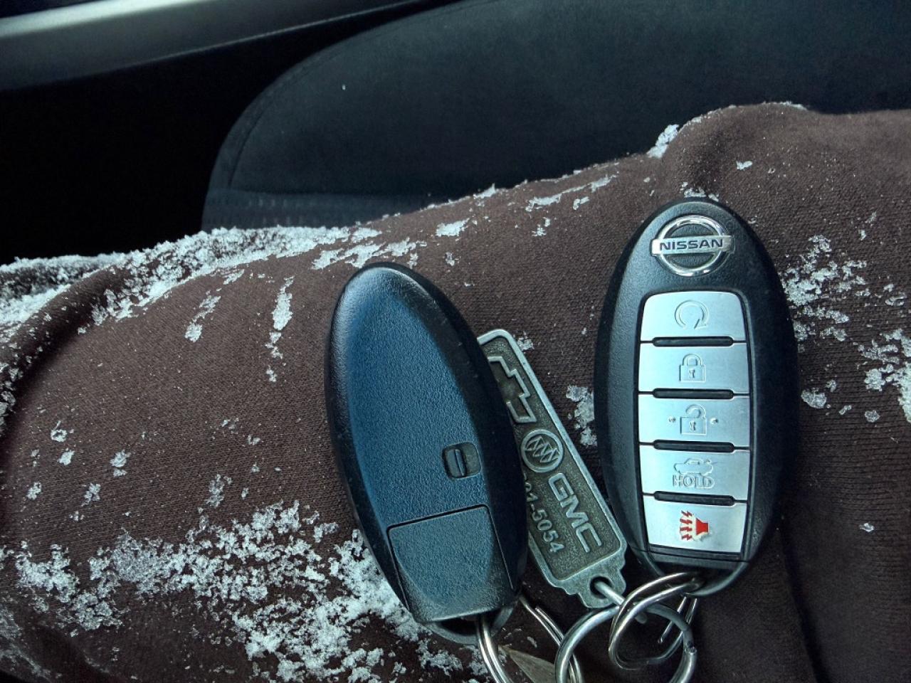 2015 Nissan Altima 4dr Sedan I4 CVT 2.5 Photo