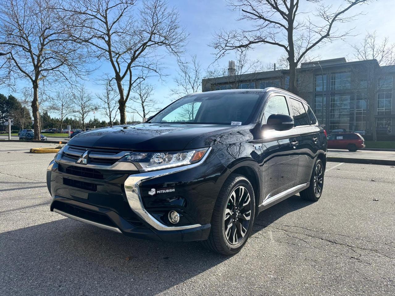 If you are interested and need more information call or message our sales team, we will be glad to help you now!Our knowledgeable sales staff will help assist you with every step. To book a test drive or receive further information give us a call at (604)777-1292 or email us: sales@kiawest.comNew to Canada? Ask about our New to Canada Program!IN HOUSE FINANCING, IN HOUSE LEASING AVAILABLE O.A.C.*All Cars have Dealer Preparation (Detail & Fuel) for $995 as additional services. Price shown DOES NOT include Government Fees & Taxes, Insurance, or Licensing.This vehicle may be leased or financed by anyone*, however, due to the recent increase in fraudulent vehicle purchase activity, Go Kia West reserves the right to decline any form of payment, including but not limited to cash, bank draft, certified cheque, EFT, or credit card. *on approved credit, see dealer for details. Dealer# 50448**Due to the possibility of human error, we cannot guarantee the accuracy of the displayed information, the availability of this vehicle, or the accuracy of its photo or stock photo. Such information may not reflect exact vehicle colour, trim, options, price or other specifications. Please contact Go Kia West for verification or if you would like more information on this vehicle. **