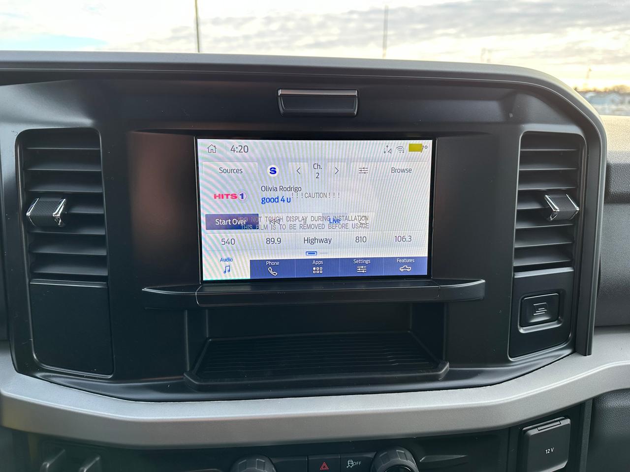 2026 Ford F-350 Super Duty SRW XLT 4WD CREW CAB 8' BOX Photo5