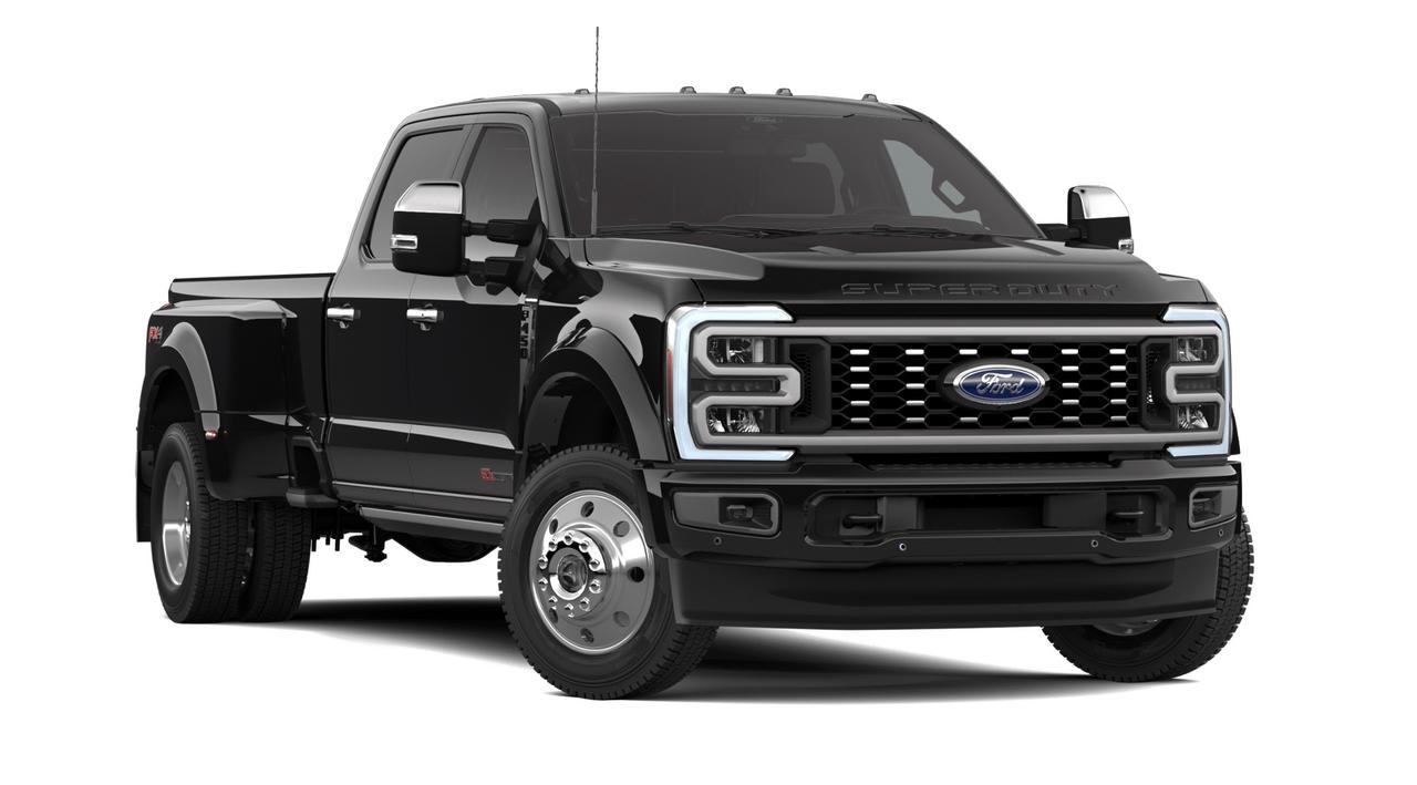 2026 Ford F-450 Super Duty DRW Platinum Photo
