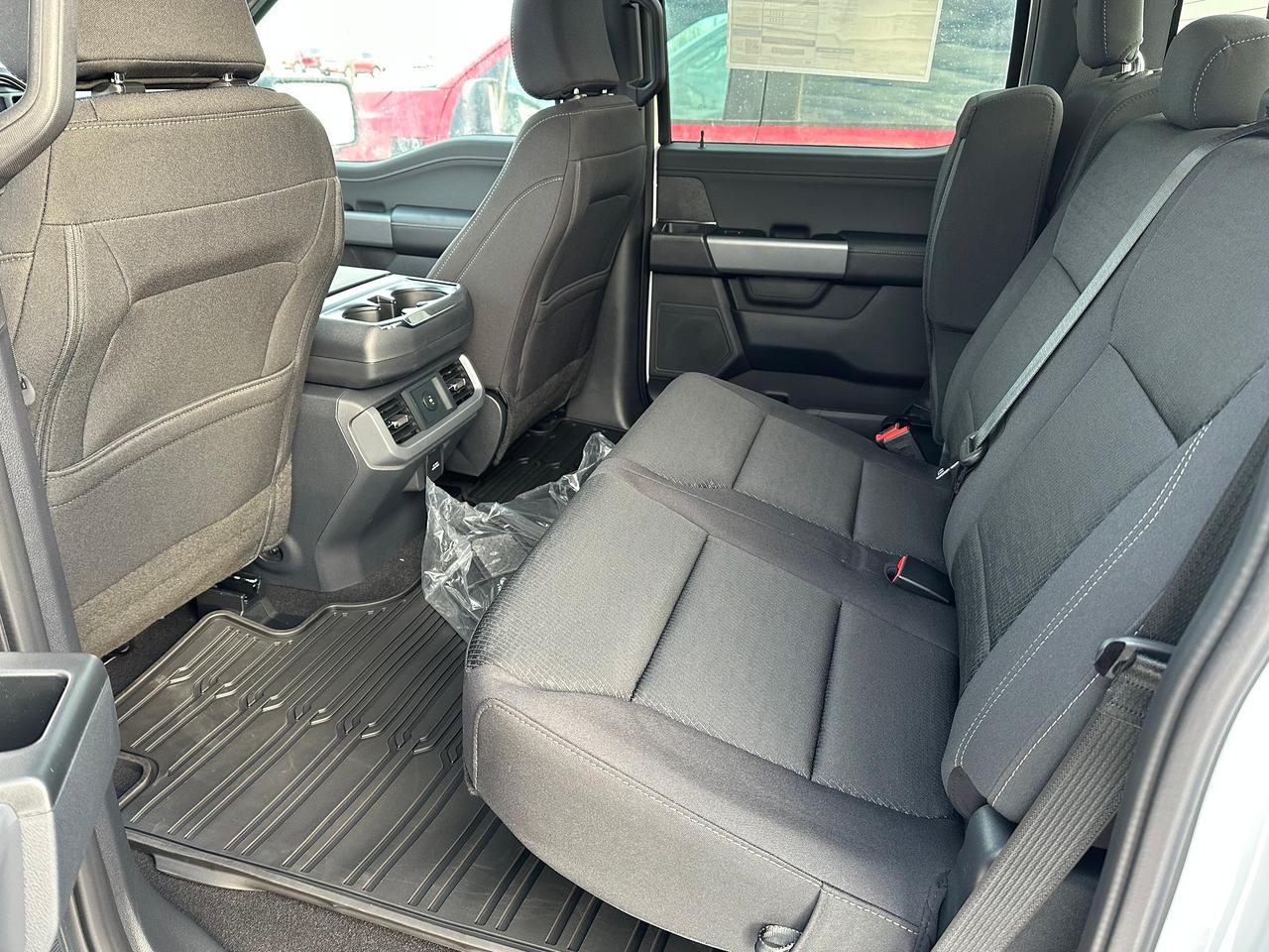 2026 Ford F-150 XLT 4WD SuperCrew 6.5' Box 302A Photo5