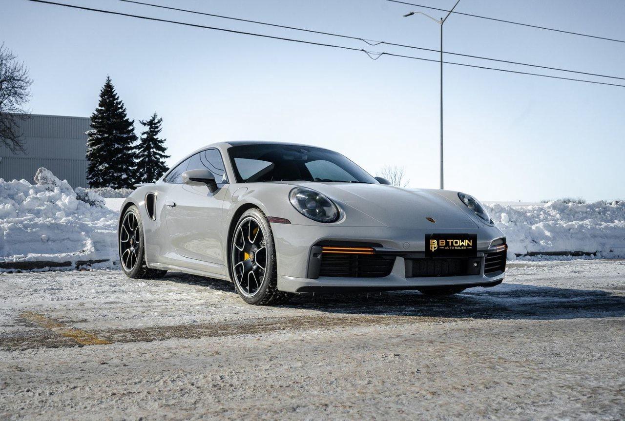 2023 Porsche 911 Turbo S Photo