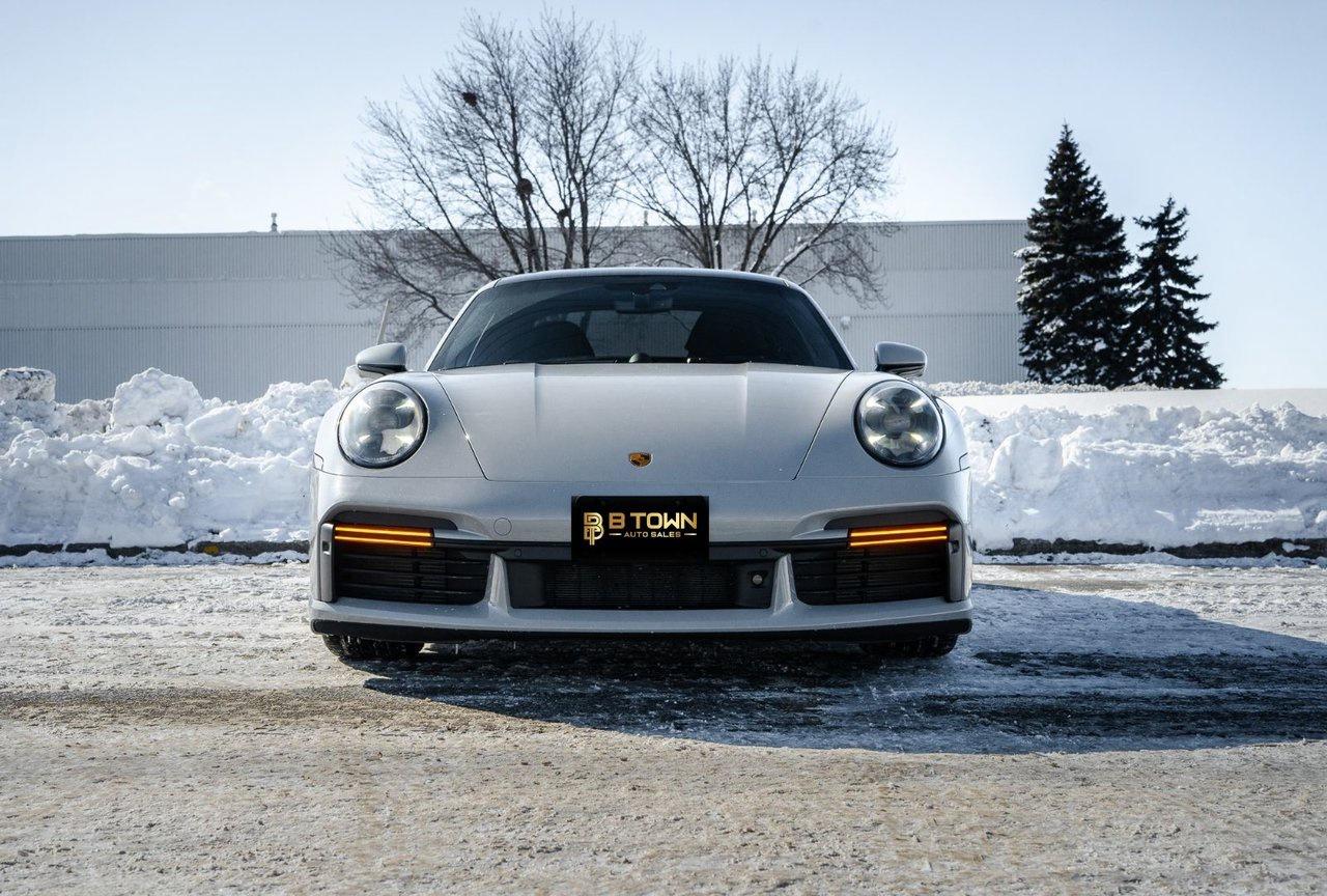 2023 Porsche 911 Turbo S Photo
