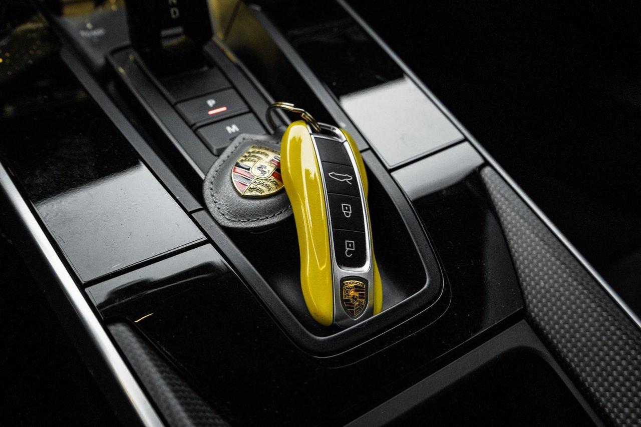 2023 Porsche 911 Turbo S Photo