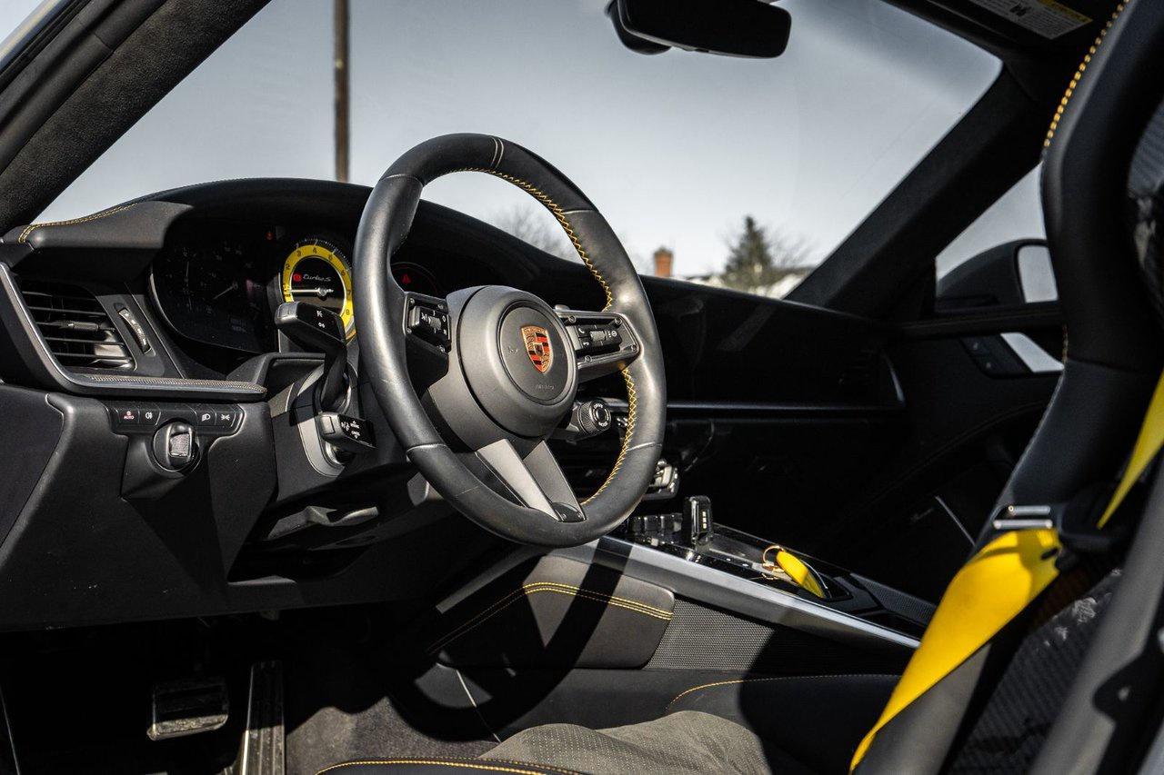 2023 Porsche 911 Turbo S Photo