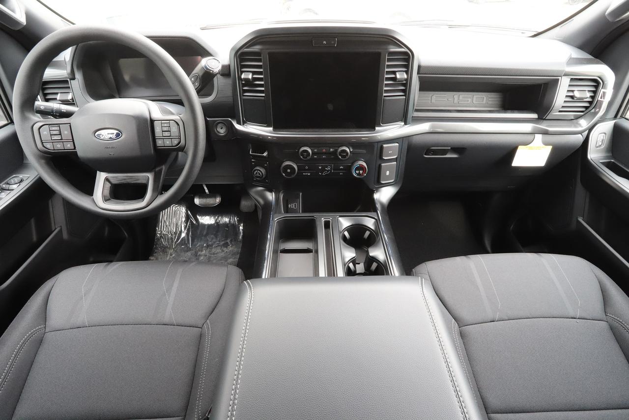 2026 Ford F-150 STX 4WD SuperCrew 5.5' Box Photo