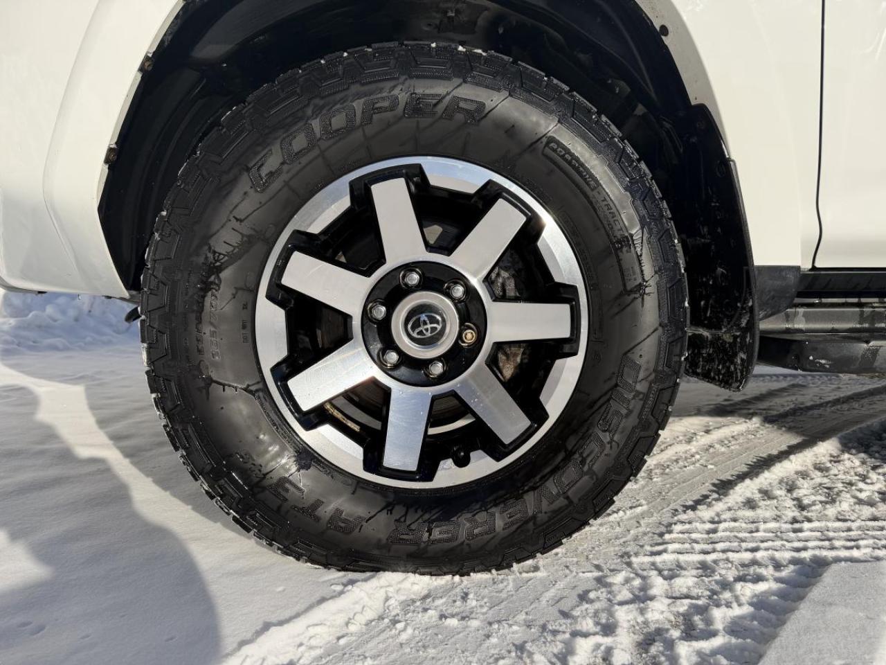 2023 Toyota 4Runner 4WD Photo