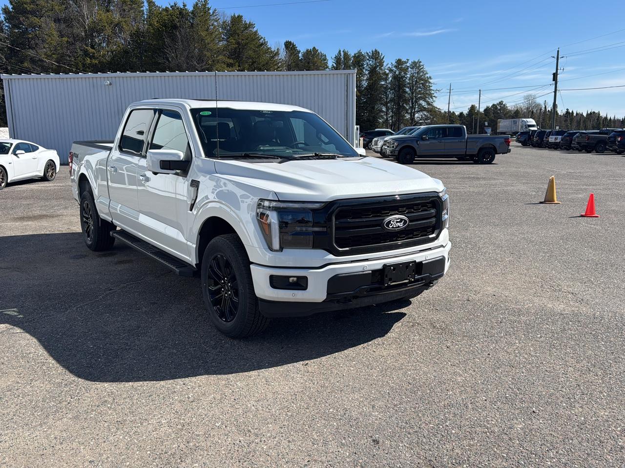 2026 Ford F-150 Lariat Photo2