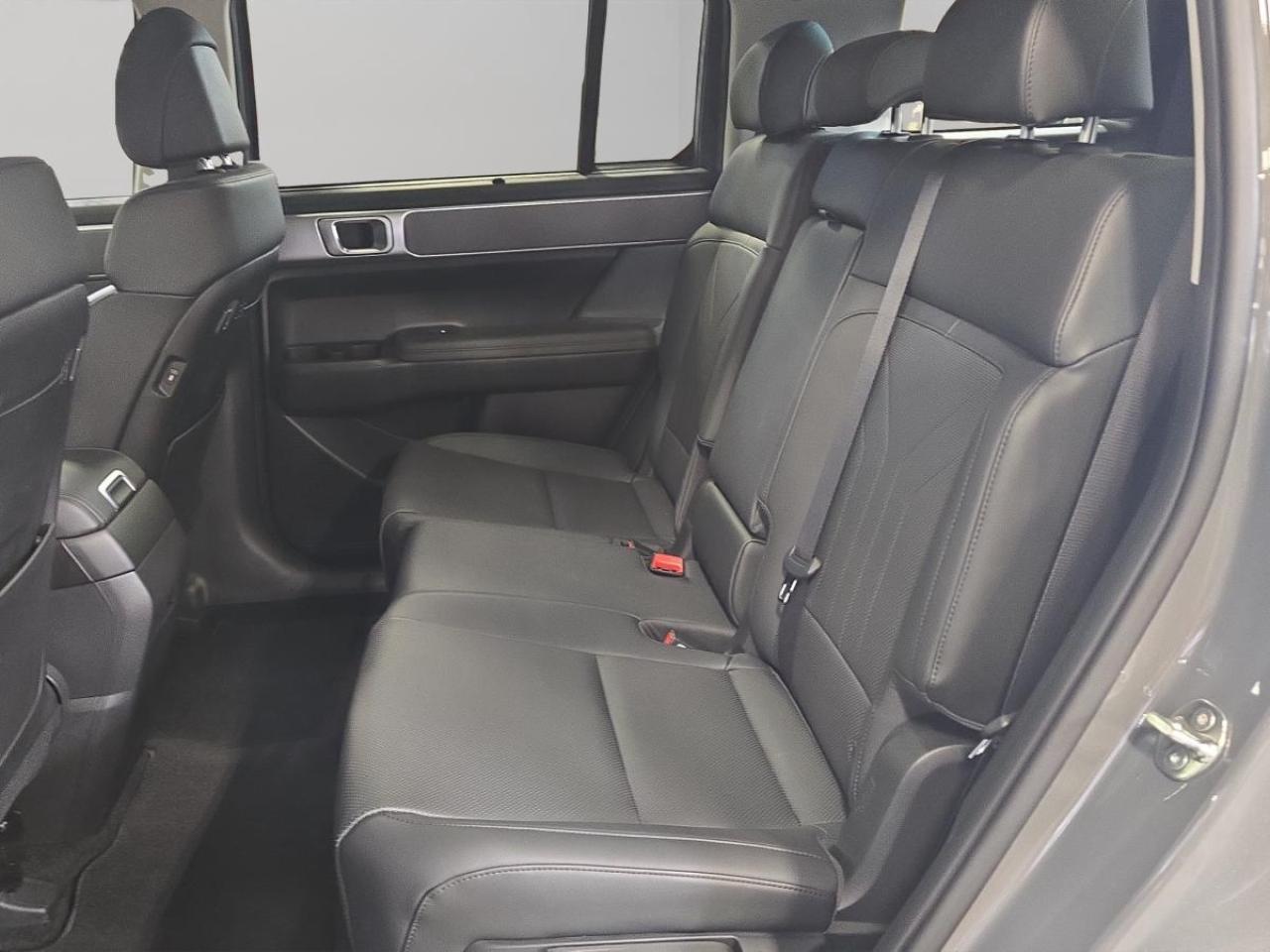 2024 Hyundai Santa Fe XRT Photo