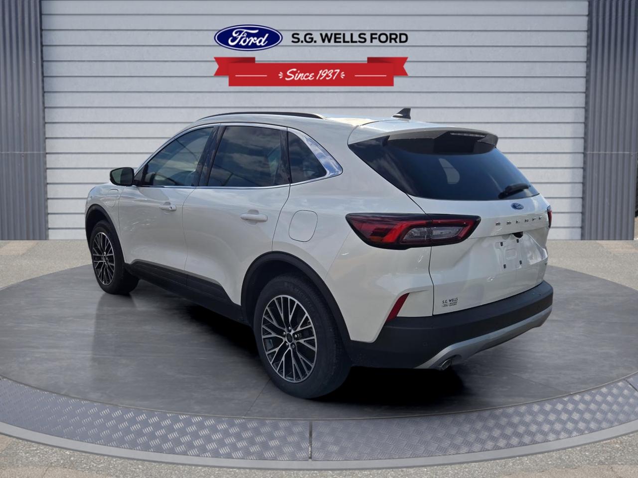 2025 Ford Escape Hybrid PHEV Photo