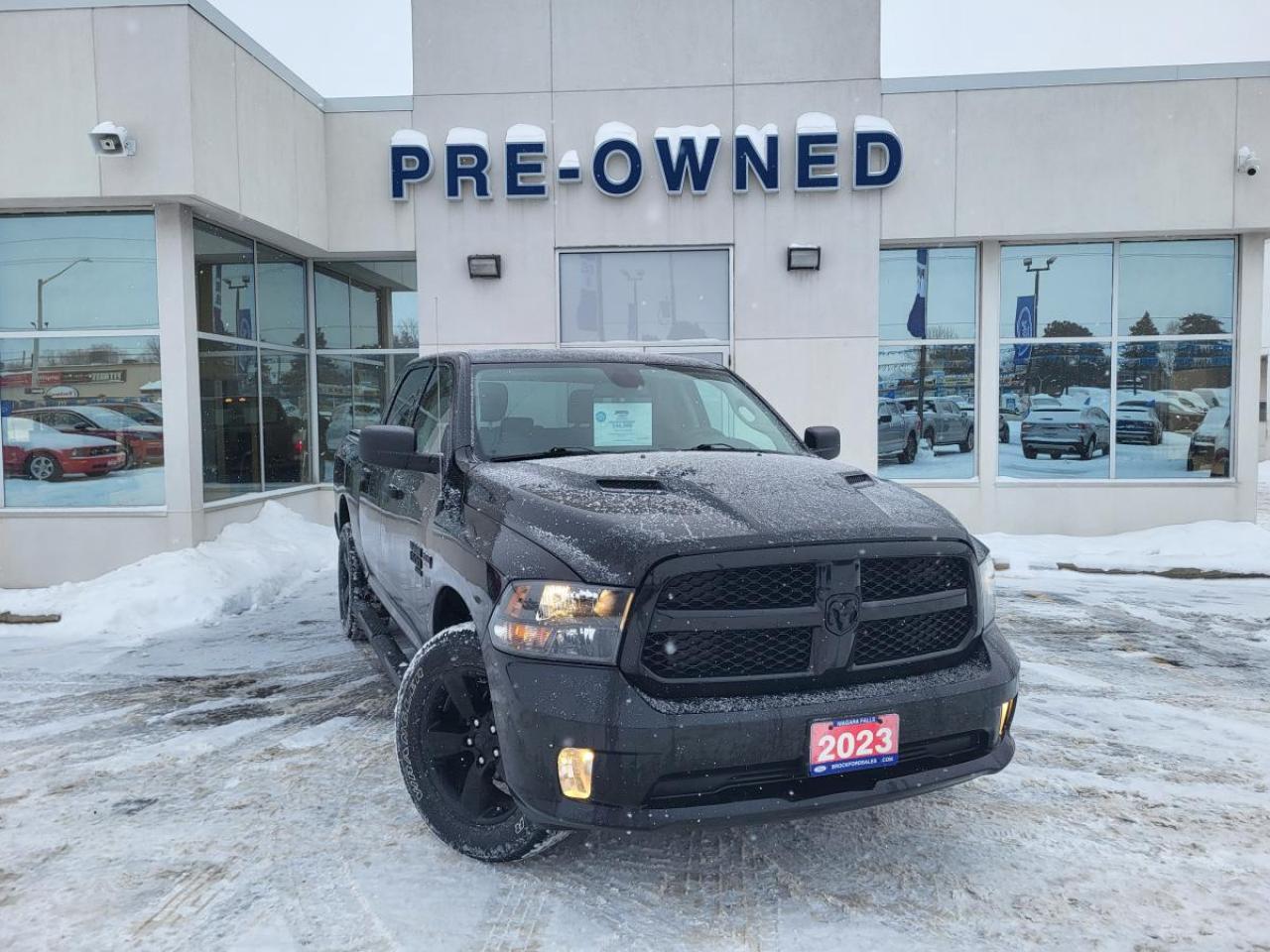 2023 RAM 1500 Classic EXPRESS Photo