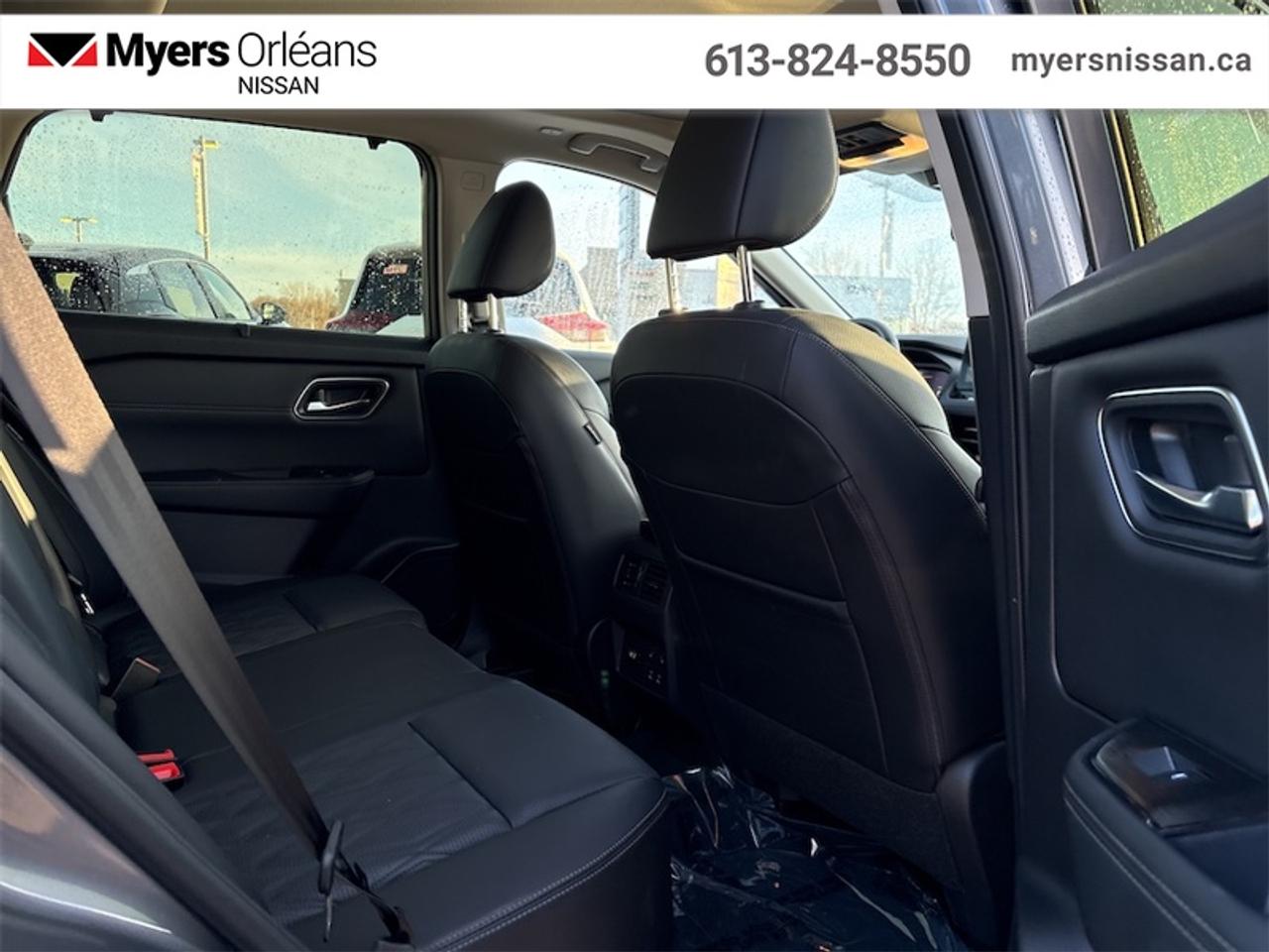 2025 Nissan Rogue Platinum  AWD, Wireless CarPlay Photo