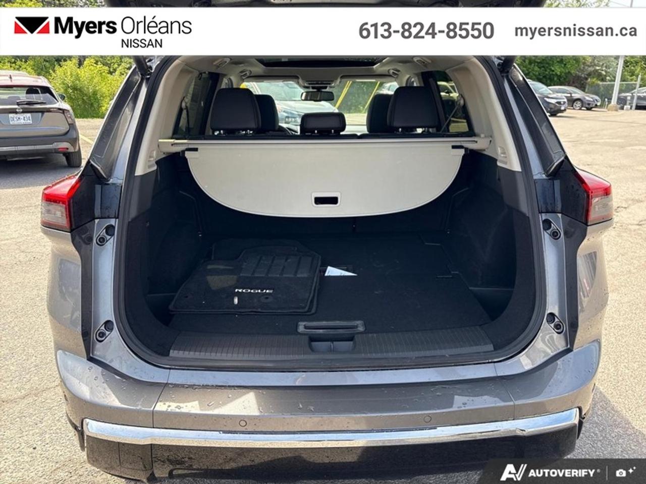 2025 Nissan Rogue Platinum  AWD, Wireless CarPlay Photo