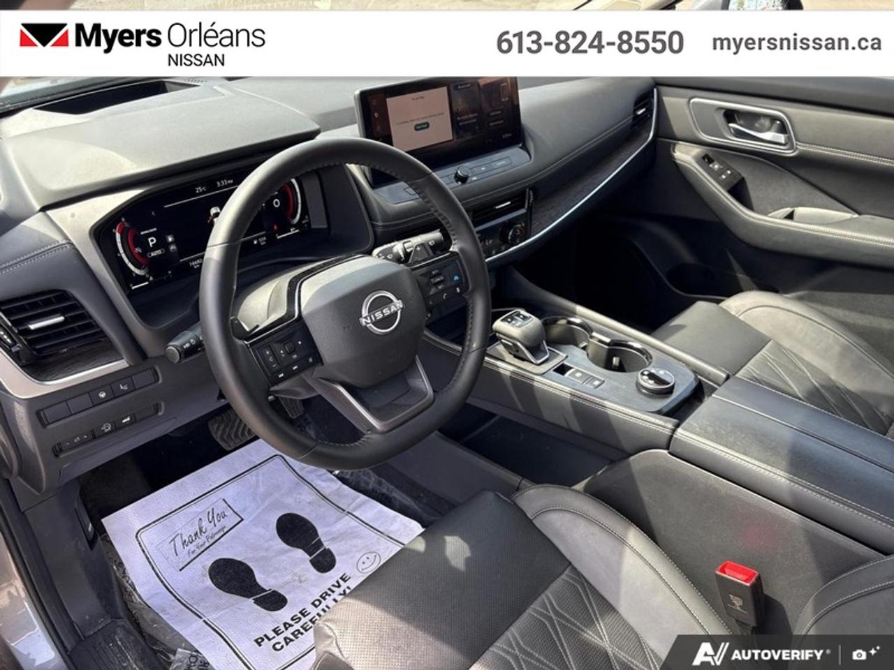 2025 Nissan Rogue Platinum  AWD, Wireless CarPlay Photo