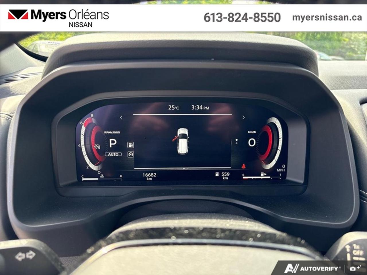 2025 Nissan Rogue Platinum  AWD, Wireless CarPlay Photo