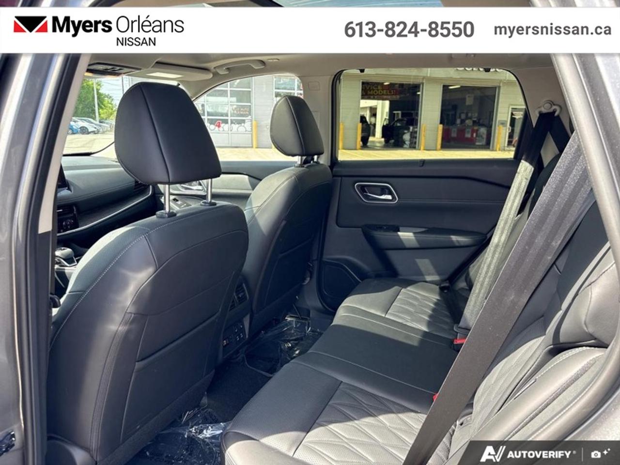 2025 Nissan Rogue Platinum  AWD, Wireless CarPlay Photo