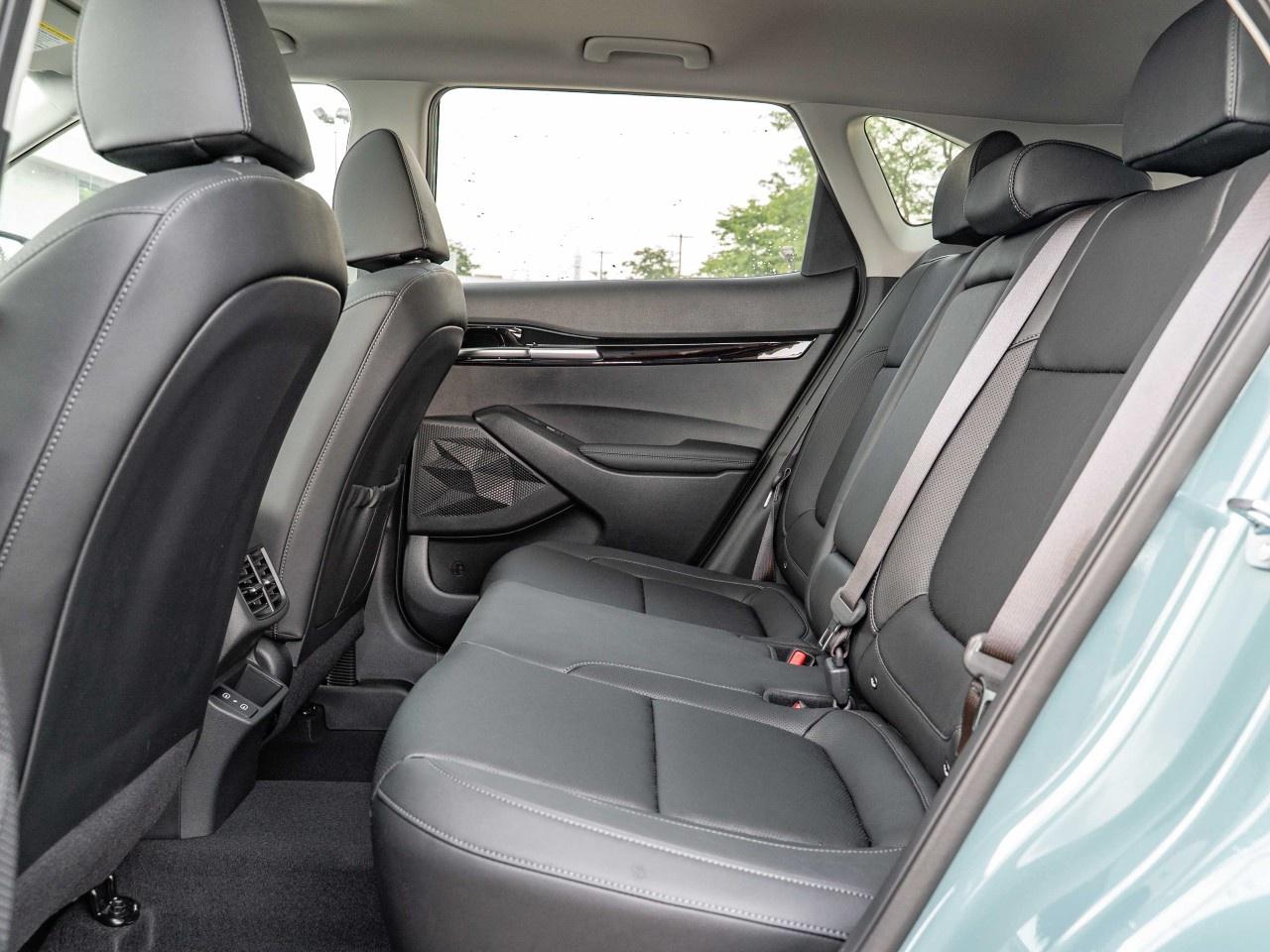 2026 Kia Seltos EX AWD Photo