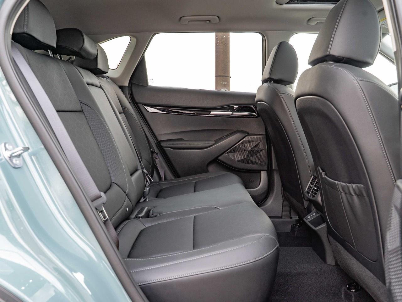 2026 Kia Seltos EX AWD Photo