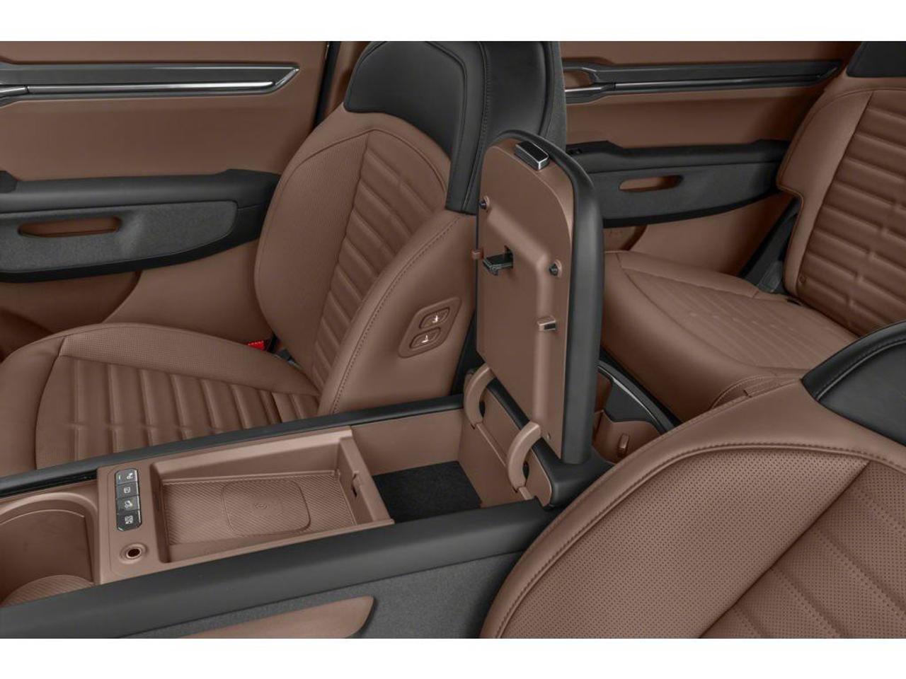 2026 Kia EV9 LAND W/PLUS PACKAGE Photo