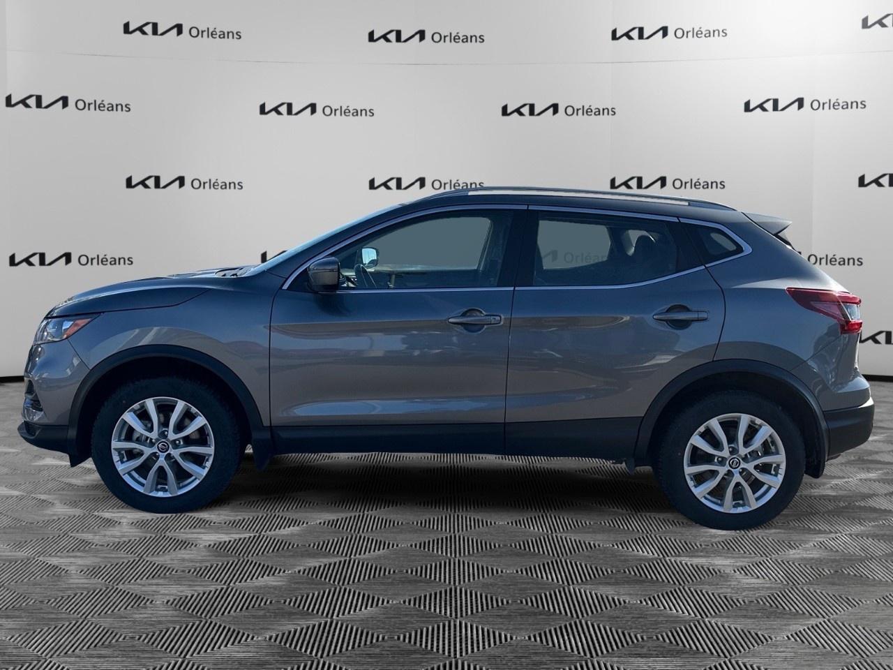 2023 Nissan Qashqai AWD SV CVT Photo3