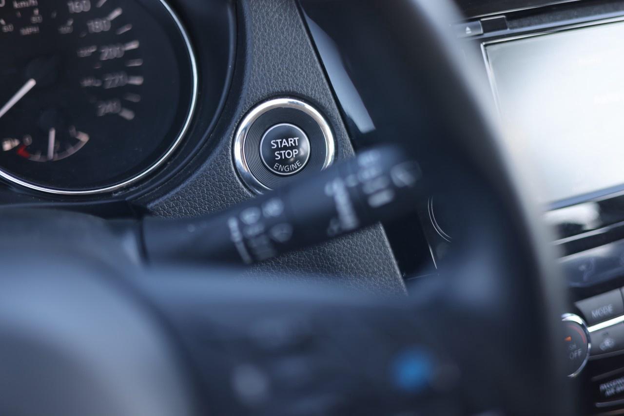 2023 Nissan Qashqai AWD SV CVT Photo