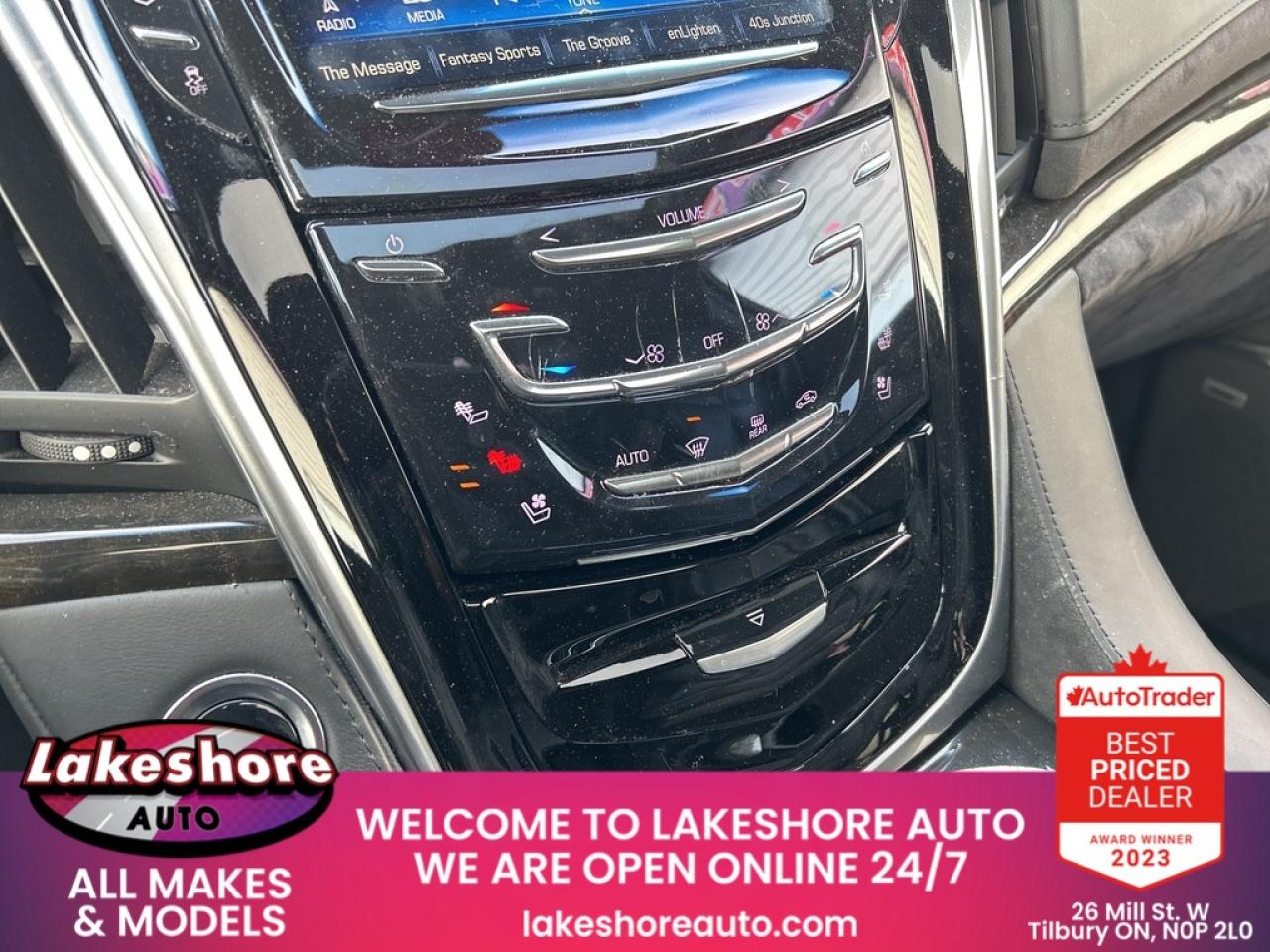 2019 Cadillac Escalade ESV PLATINUM Photo