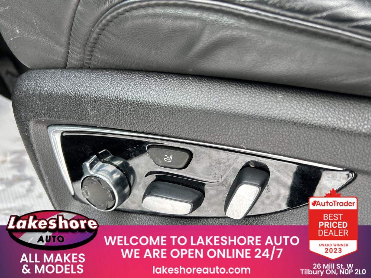 2019 Cadillac Escalade ESV PLATINUM Photo