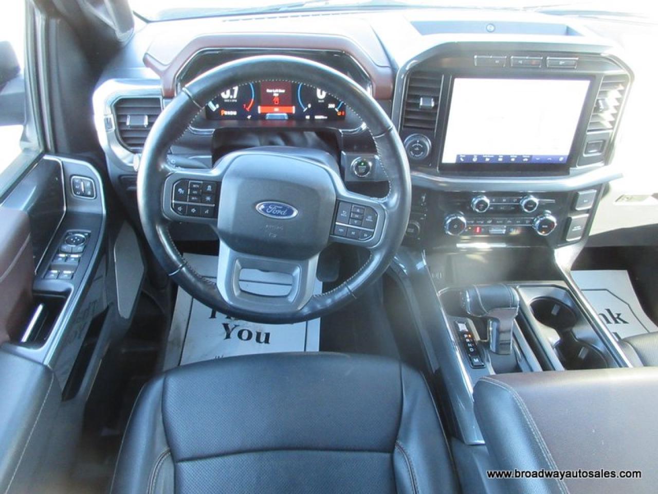 2022 Ford F-150 LOADED LARIAT-PACKAGE 5 PASSENGER 2.7L - V6.. 4X4.. CREW-CAB.. SHORTY.. NAVIGATION.. POWER PEDALS.. LEATHER.. HEATED SEATS & WHEEL.. BACK-UP CAMERA.. Photo