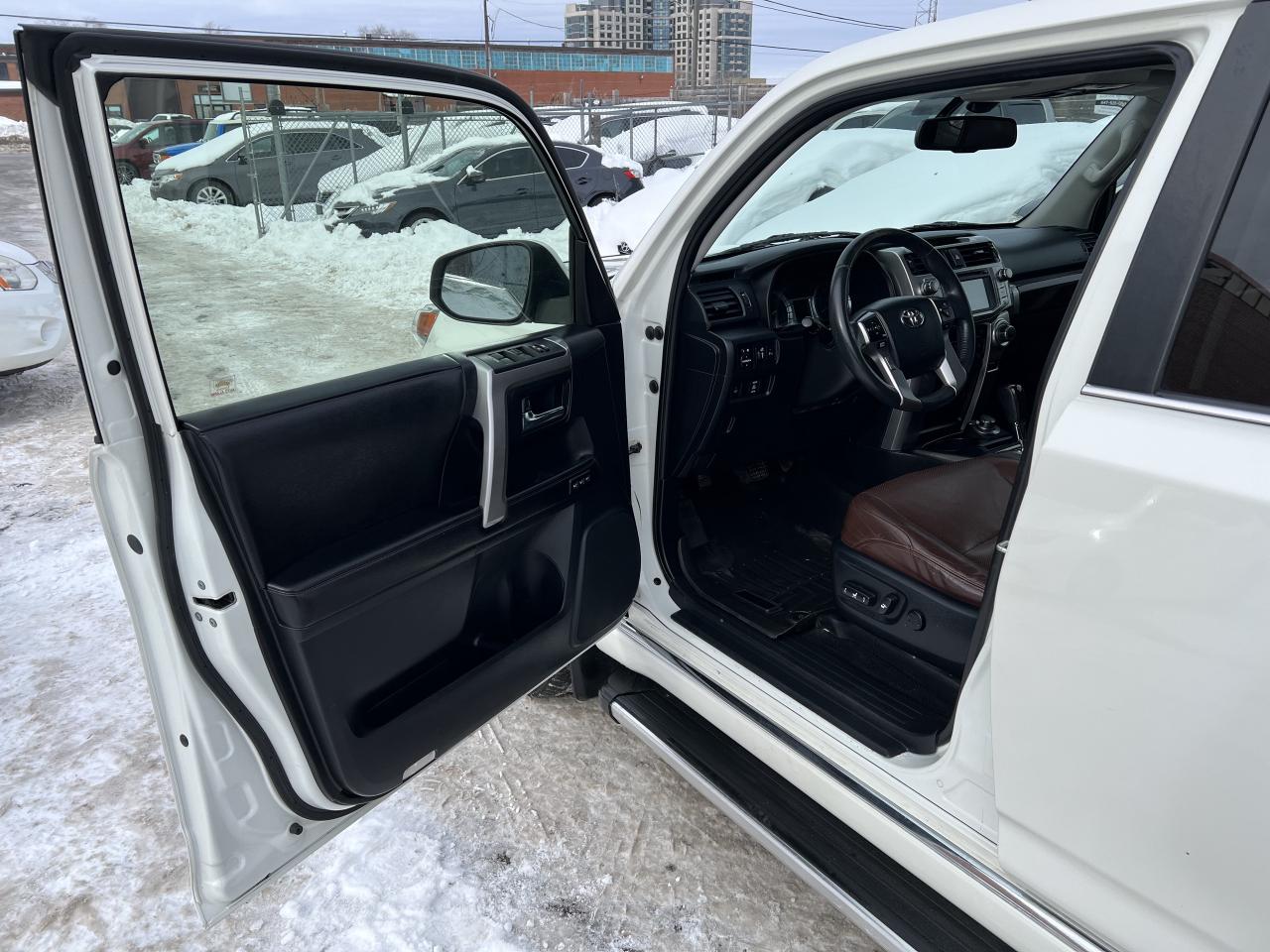 2015 Toyota 4Runner Limited Photo