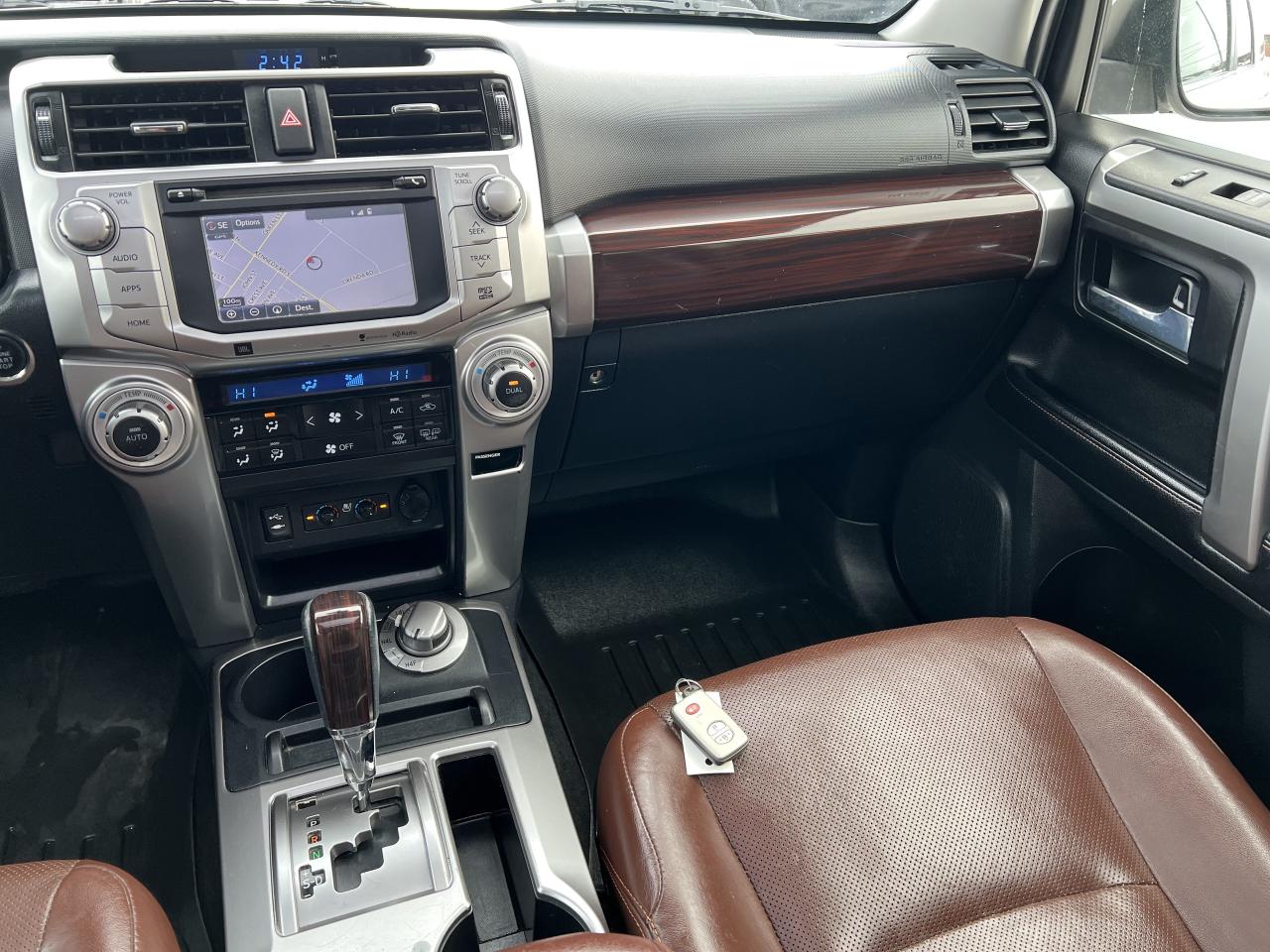 2015 Toyota 4Runner Limited Photo