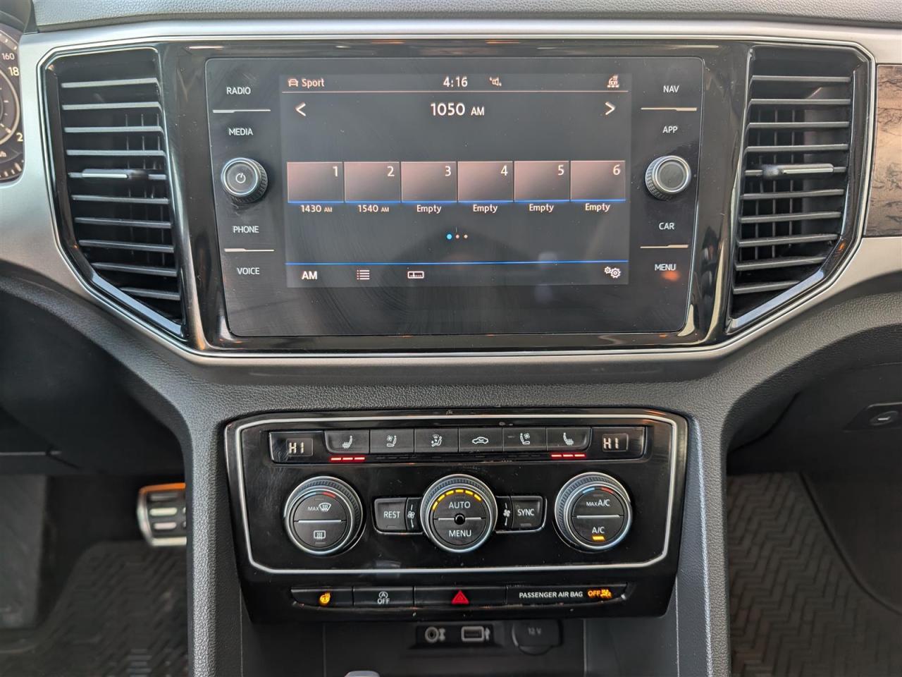 2019 Volkswagen Atlas EXECLINE 4MOTION - PANO ROOF - NAVI - 7 PASS Photo