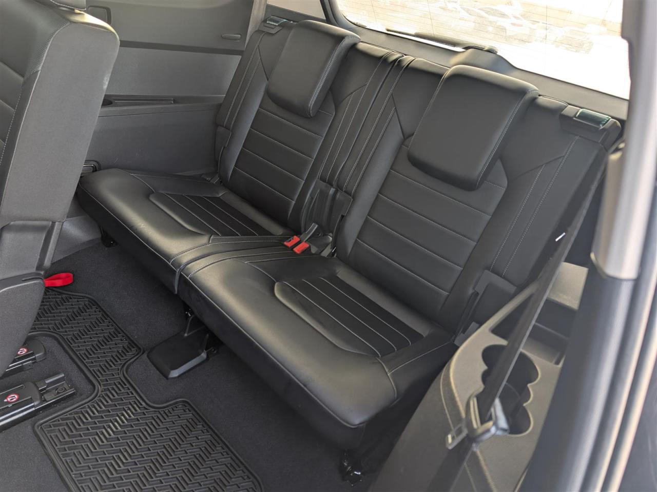 2019 Volkswagen Atlas EXECLINE 4MOTION - PANO ROOF - NAVI - 7 PASS Photo