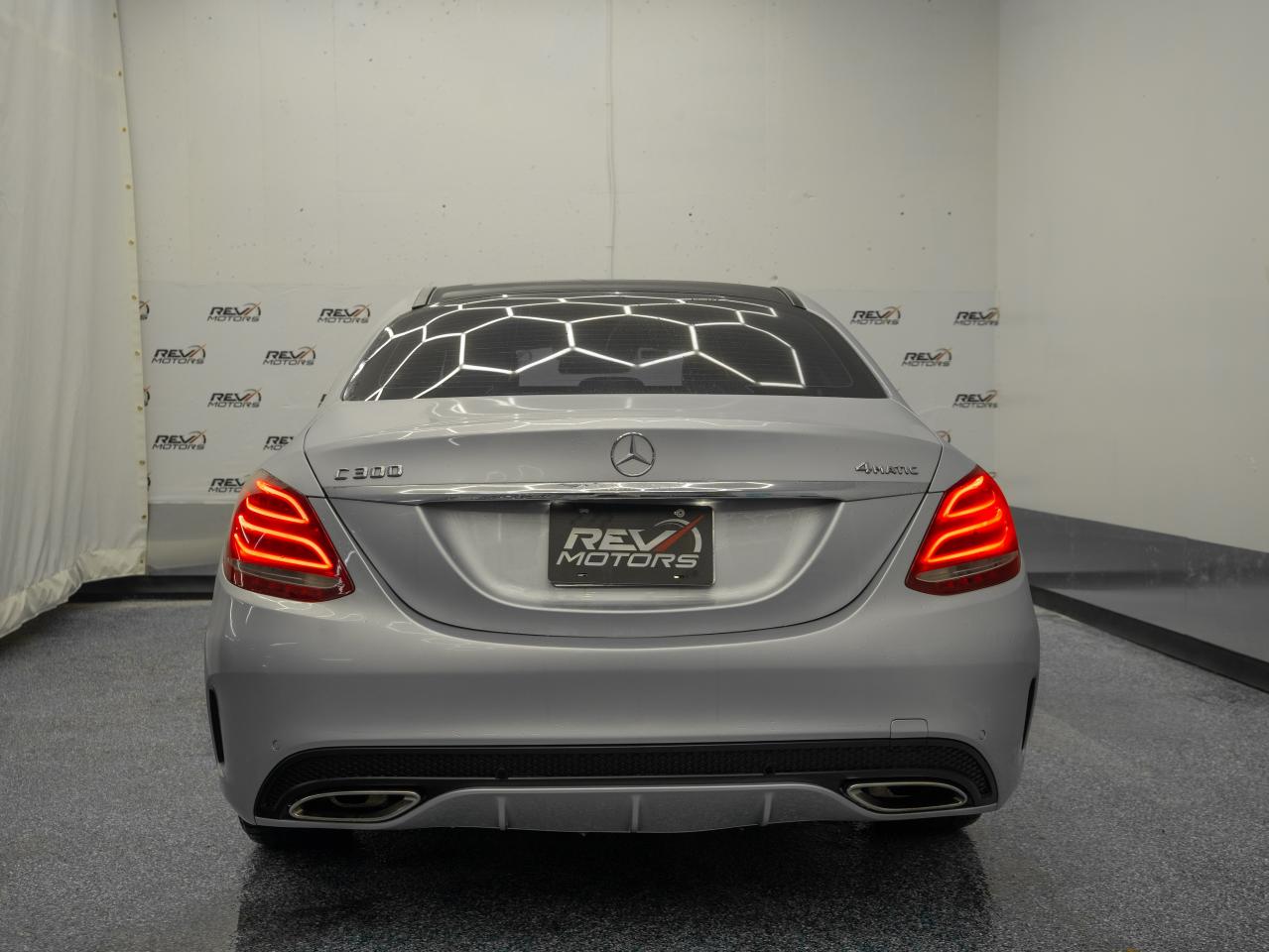 2015 Mercedes-Benz C-Class C300 | Sport Pkg | Certified Photo