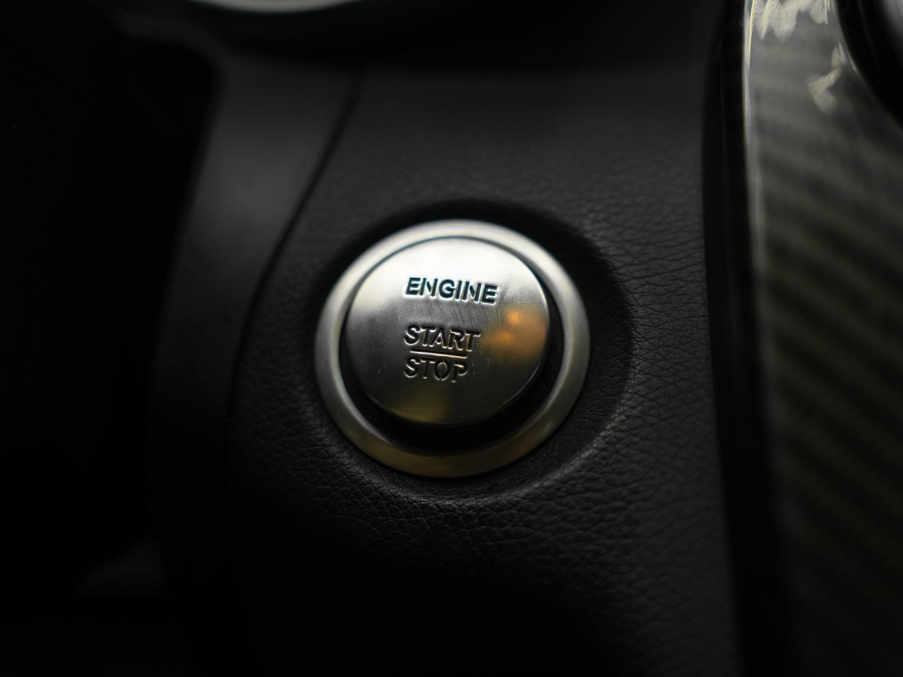 2015 Mercedes-Benz C-Class C300 | Sport Pkg | Certified Photo