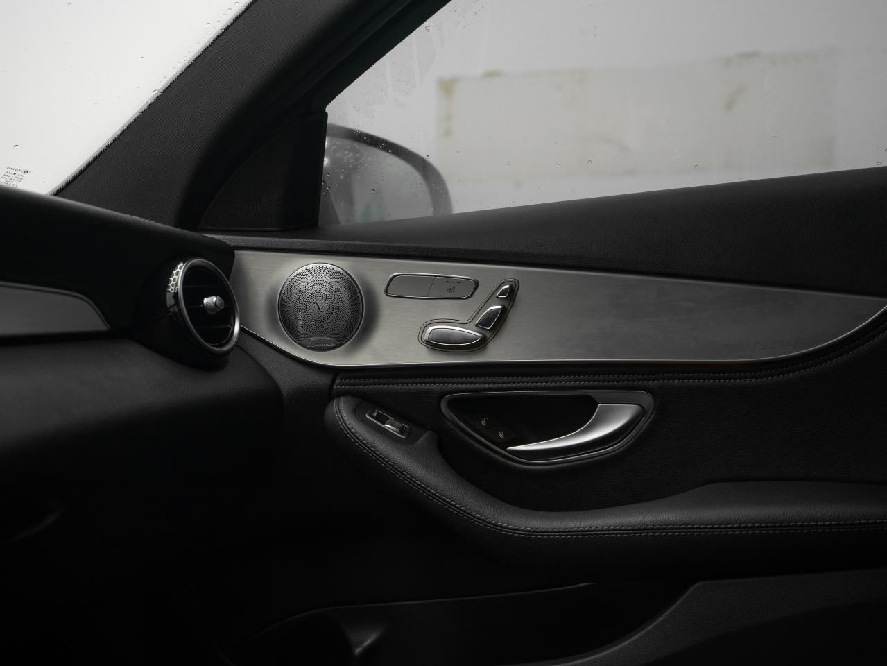 2015 Mercedes-Benz C-Class C300 | Sport Pkg | Certified Photo