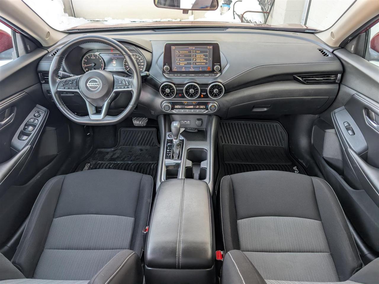 2020 Nissan Sentra SV - HTD SEATS - REV CAM - TECH FEATS Photo