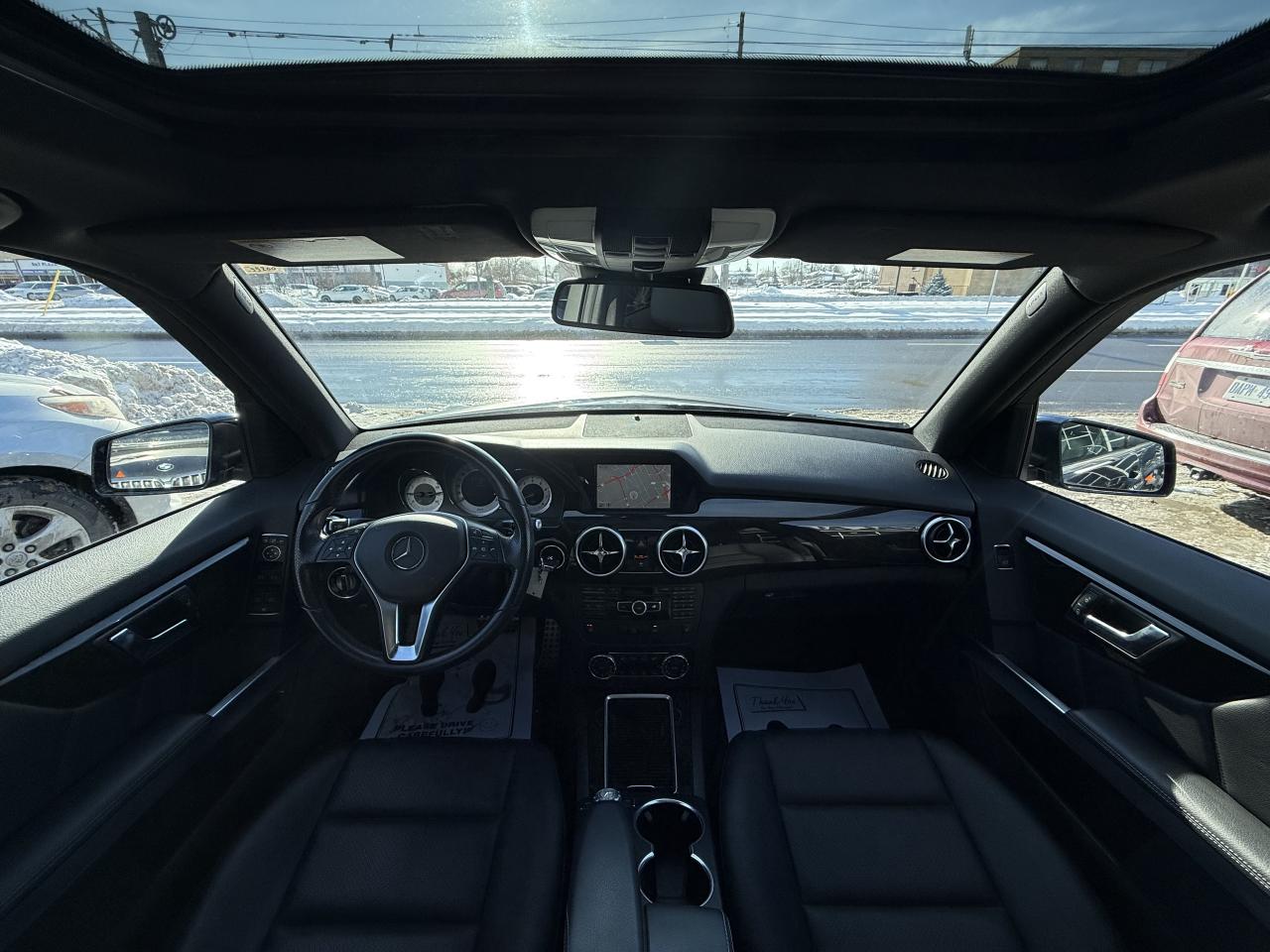 2015 Mercedes-Benz GLK-Class 350 //AMG PKG | LOW KM | PANO | BACK UP CAMERA Photo