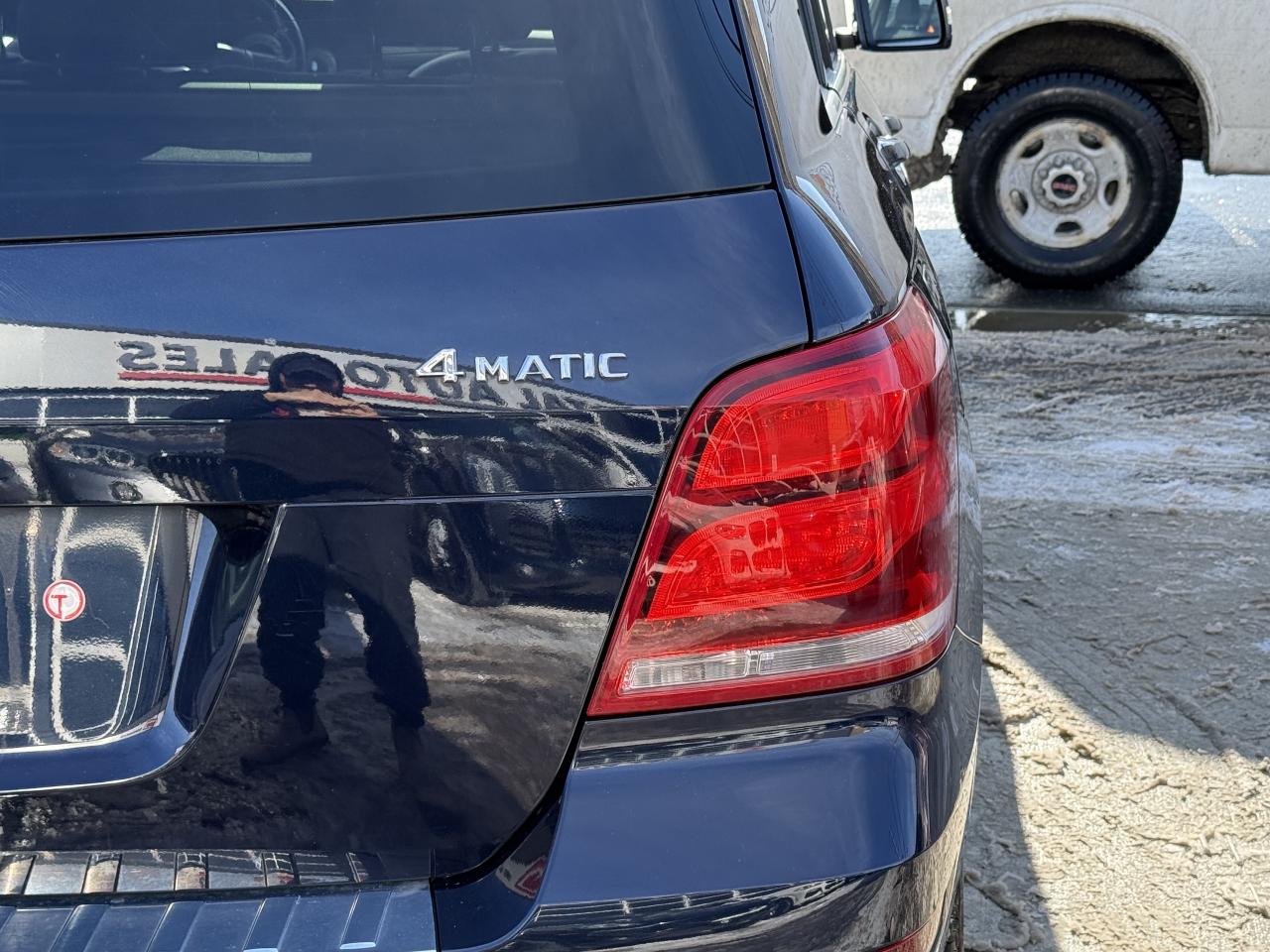 2015 Mercedes-Benz GLK-Class 350 //AMG PKG | LOW KM | PANO | BACK UP CAMERA Photo