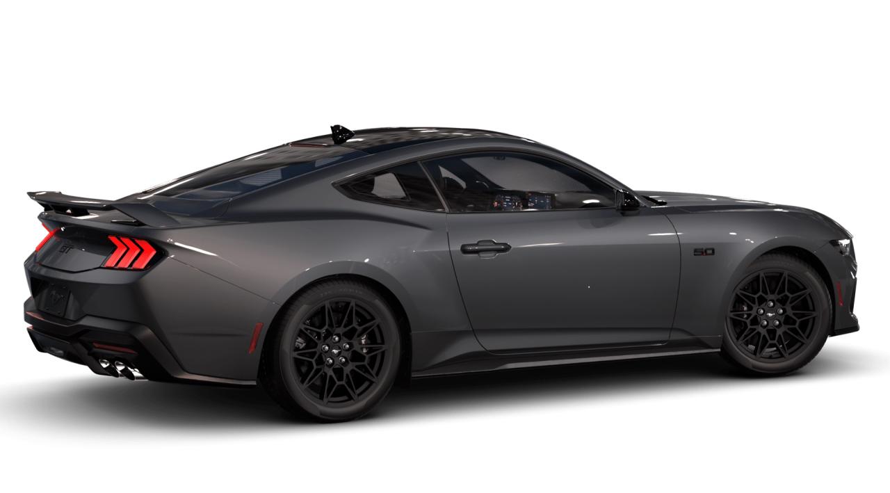 2026 Ford Mustang GT Fastback Photo2