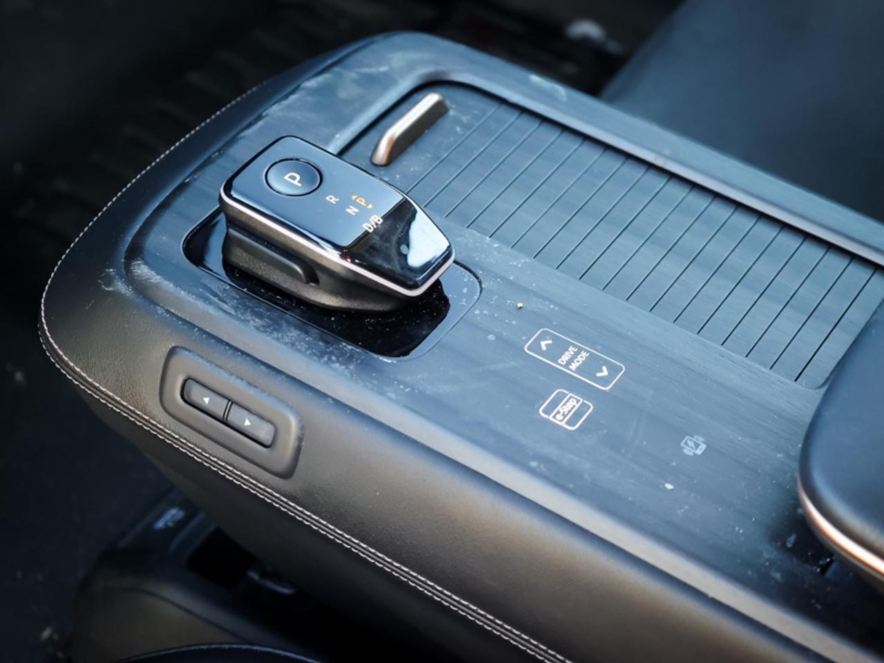 2024 Nissan Ariya PLATINUM+ e-4ORCE  -  Sunroof Photo