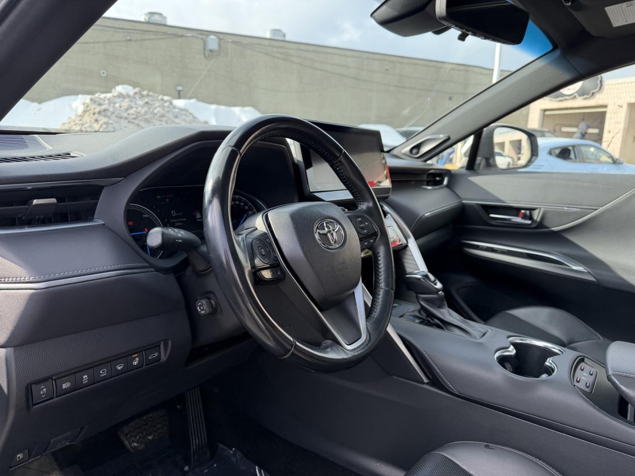 2021 Toyota Venza LIMITED AWD Photo