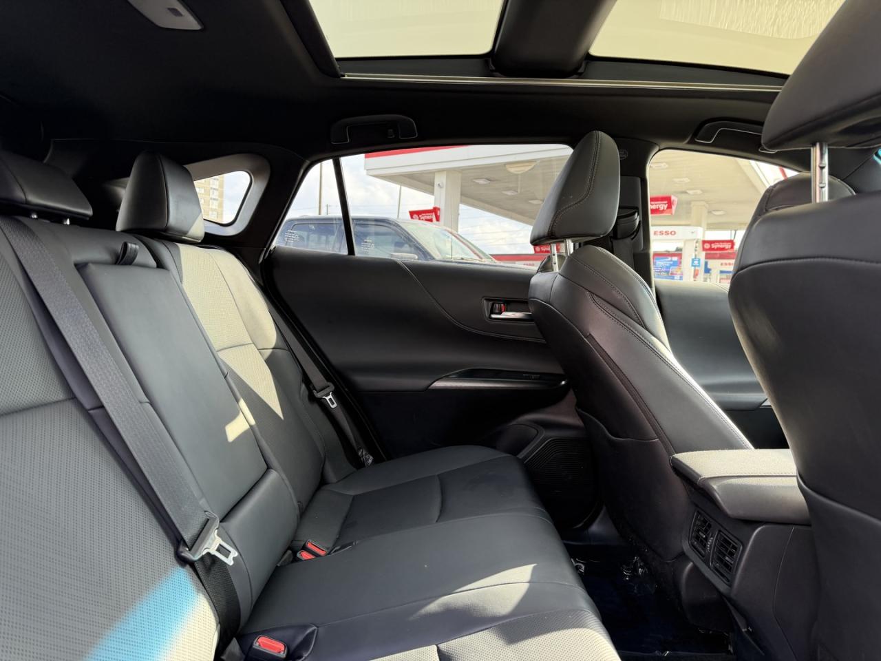 2021 Toyota Venza LIMITED AWD Photo