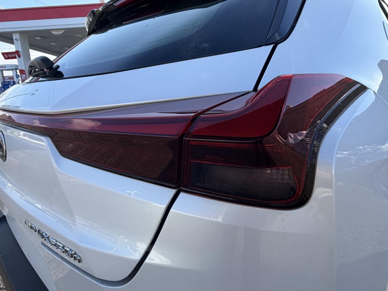 2024 Lexus UX 250H Premium AWD Photo