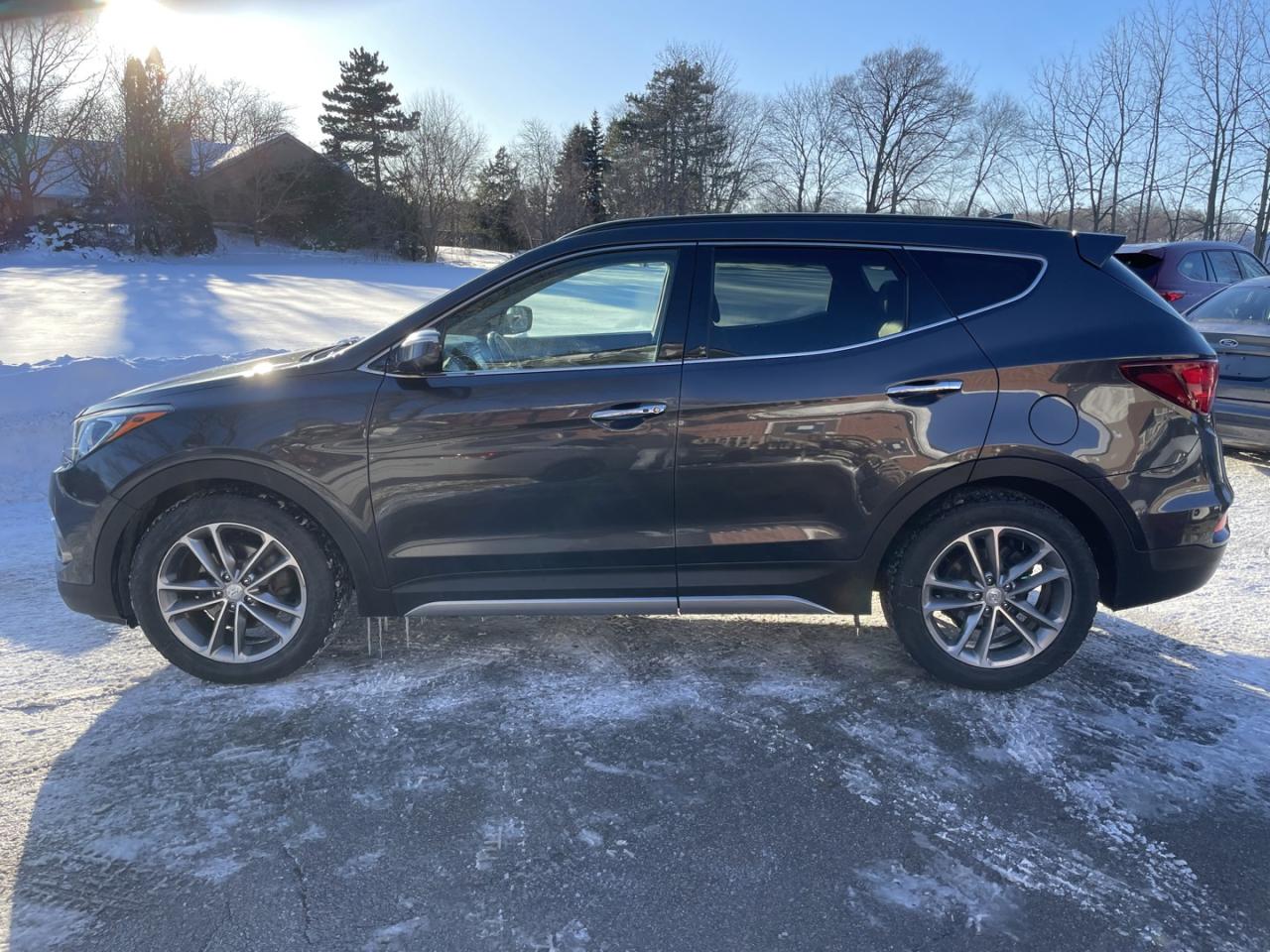 2017 Hyundai Santa Fe Sport 2.0T Limited AWD *Leather/Sunrf/Nav Photo