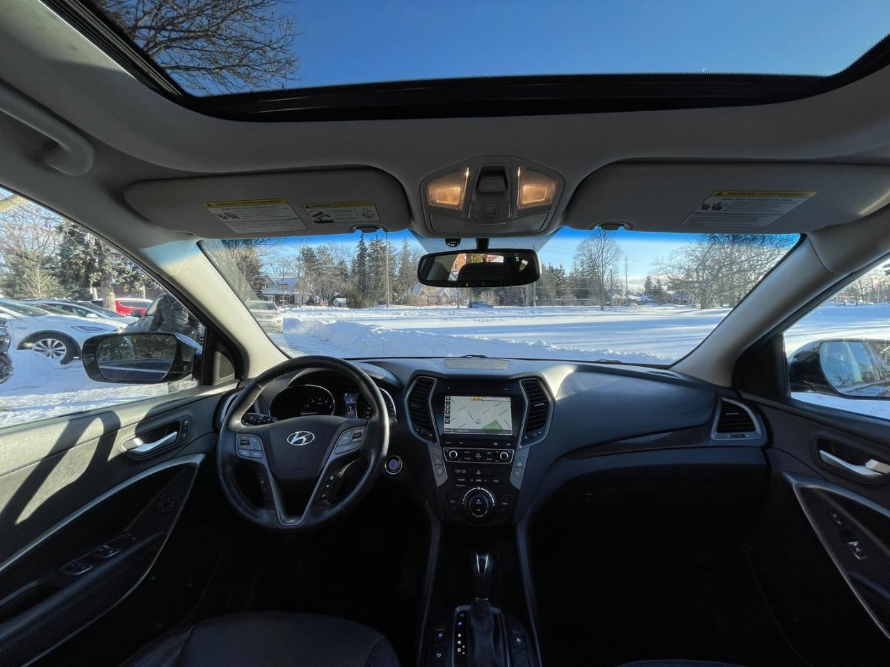 2017 Hyundai Santa Fe Sport 2.0T Limited AWD *Leather/Sunrf/Nav Photo