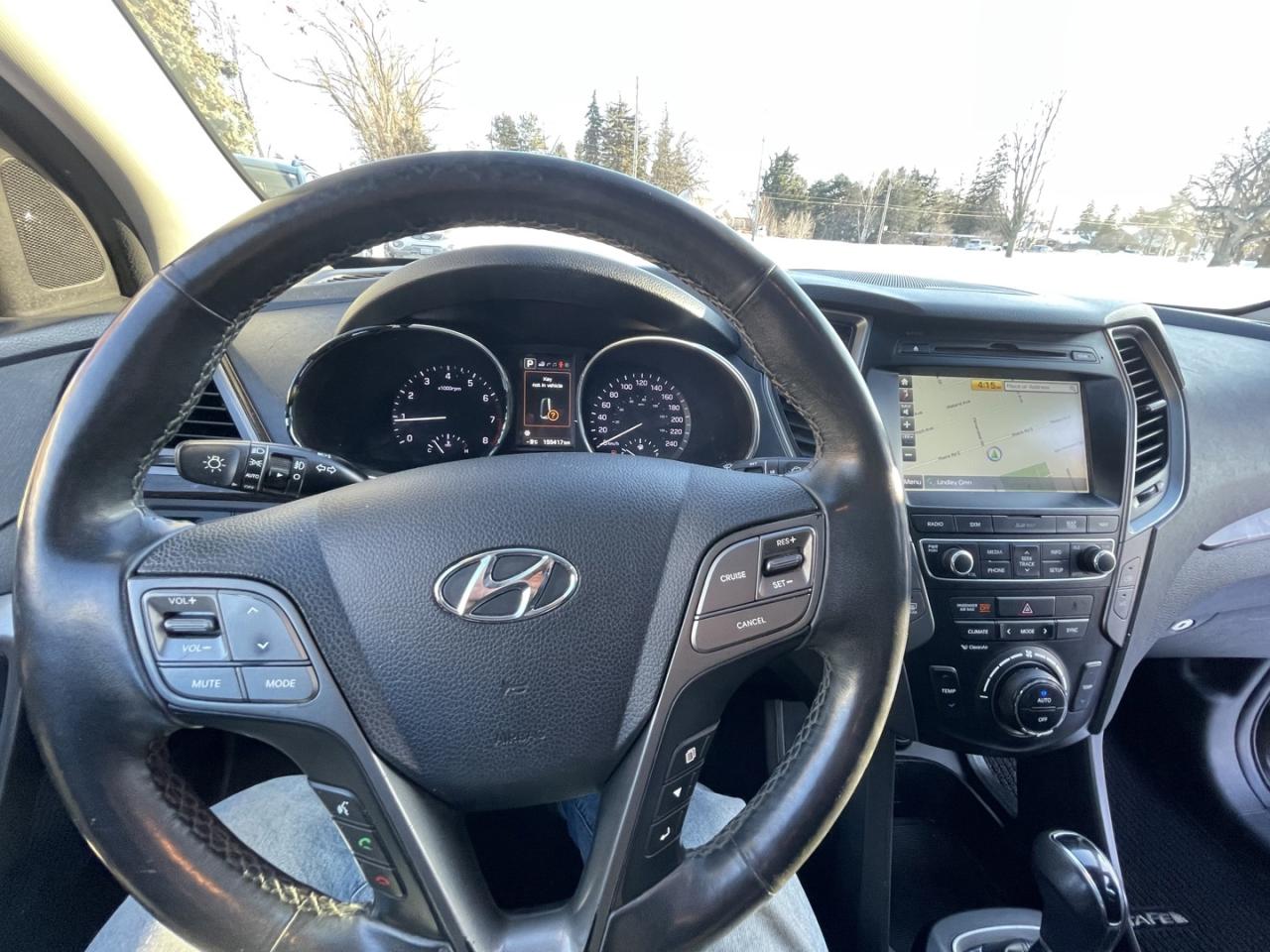 2017 Hyundai Santa Fe Sport 2.0T Limited AWD *Leather/Sunrf/Nav Photo