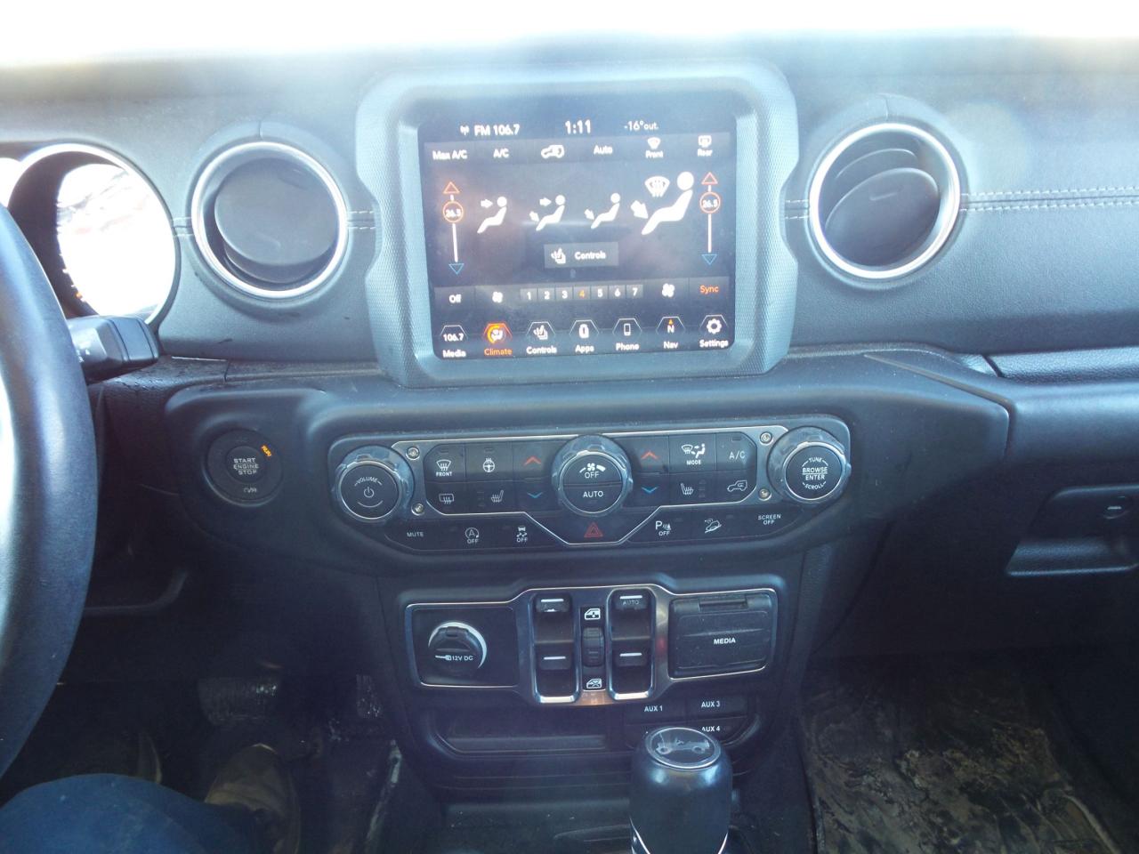 2019 Jeep Wrangler UNLIMITED SAHARA, 2L, LEATHER, NAV, Photo