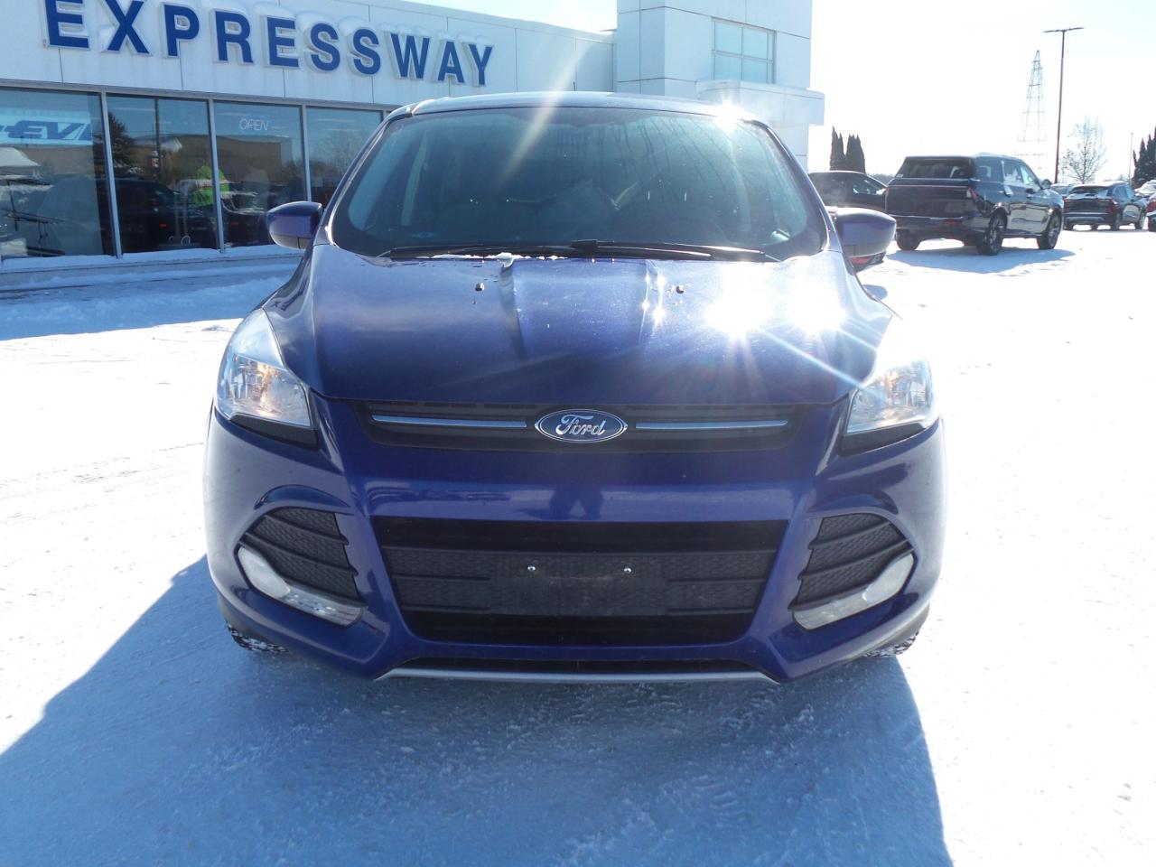 2014 Ford Escape SE, LOCAL TRADE, HEATED SEATS, FWD, AS TRADED Photo1